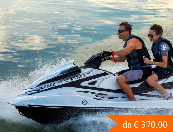 jet-ski-rent-panarea-isola-eolie